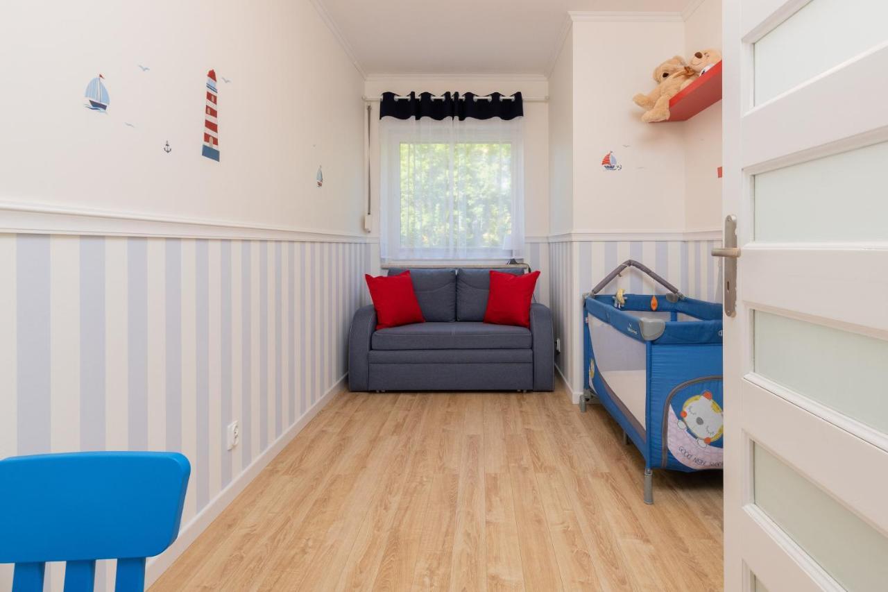 グダニスクFamily Apartament Mysliwska By Rentersアパートメント エクステリア 写真
